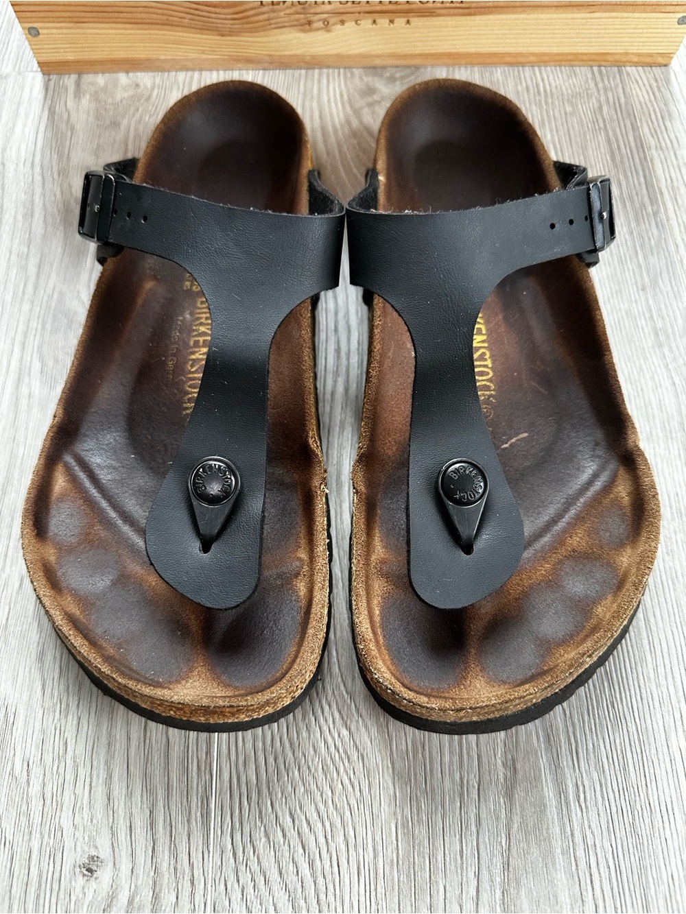 Birkenstock Gizeh Black Thong Sandals Cork Footbed Size 38 / US 7-7.5